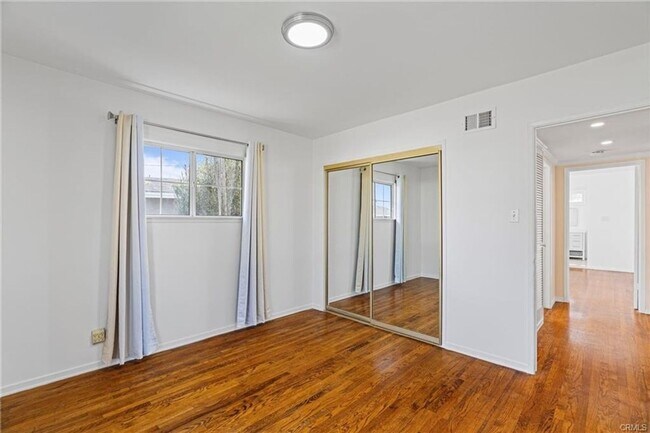 Building Photo - Spacious 4BR House in Torrance