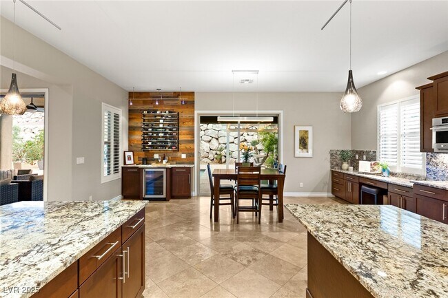 Building Photo - 21 Grand Masters Dr