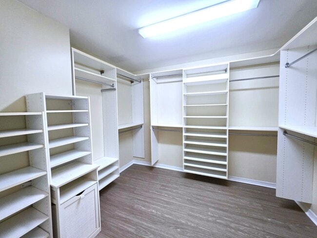 Building Photo - Vero Beach Rentals. Vero Beach Rent, LLC and Property Management Company