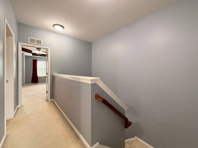 Building Photo - 8268 Primanti Blvd