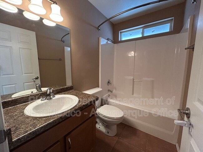 Building Photo - 6025 Arroyo Dr