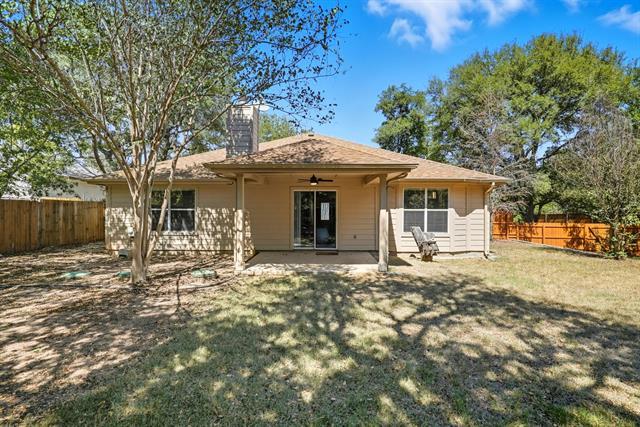 Building Photo - 1106 Serenada Dr