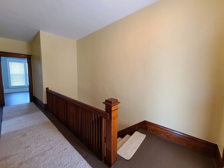 Building Photo - 1314 Niles Ave