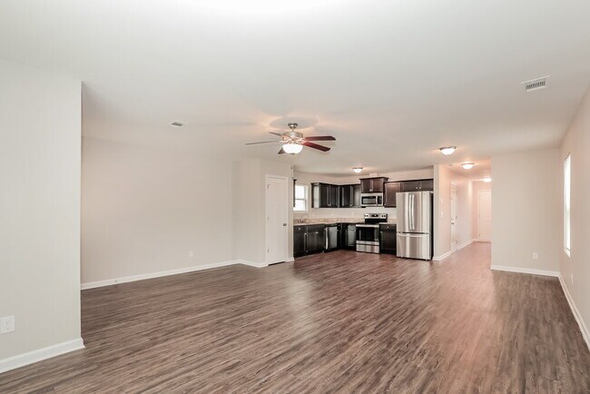 Building Photo - 6364 Avery St SW