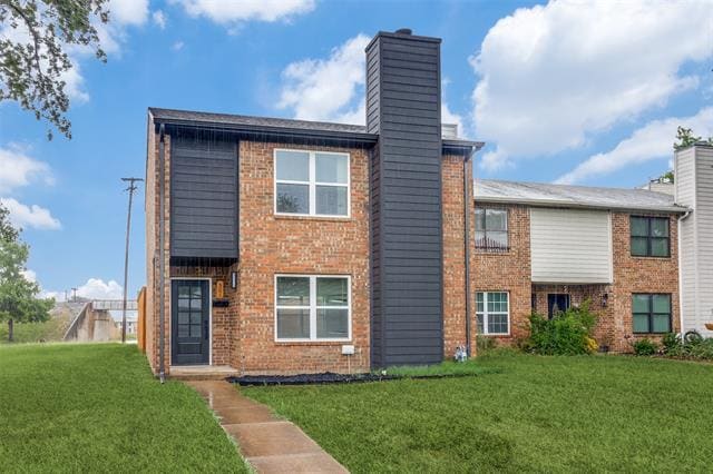 Primary Photo - 301 Towne House Ln