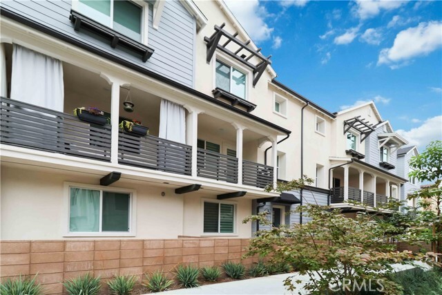 Primary Photo - 32017 Paseo Rama