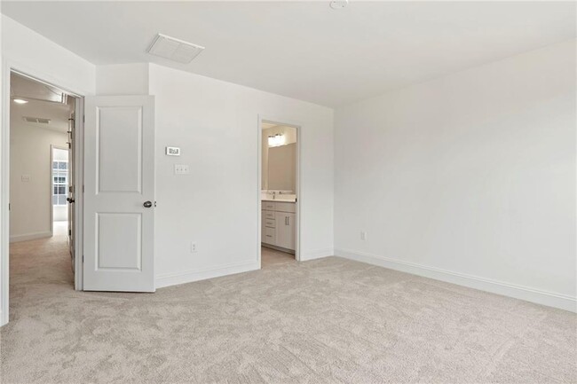 Building Photo - 15320 Oasis Sun Aly
