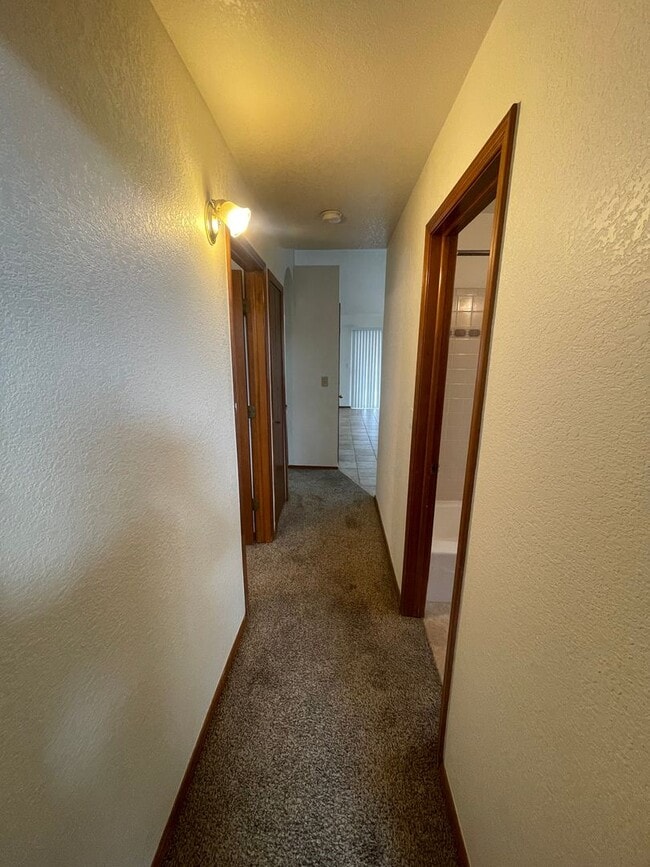 Building Photo - Cozy 3 Bedroom/2 Bath Home in Las Colinas