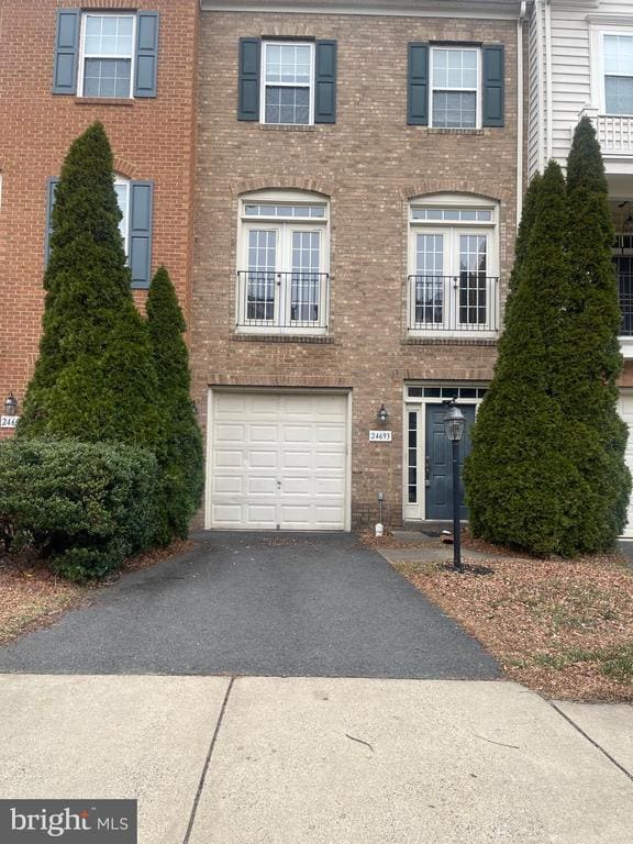 Building Photo - 24693 Kings Canyon Square