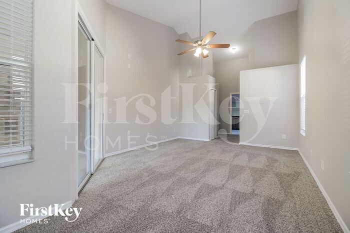 Building Photo - 3526 Gatlin Pl Cir