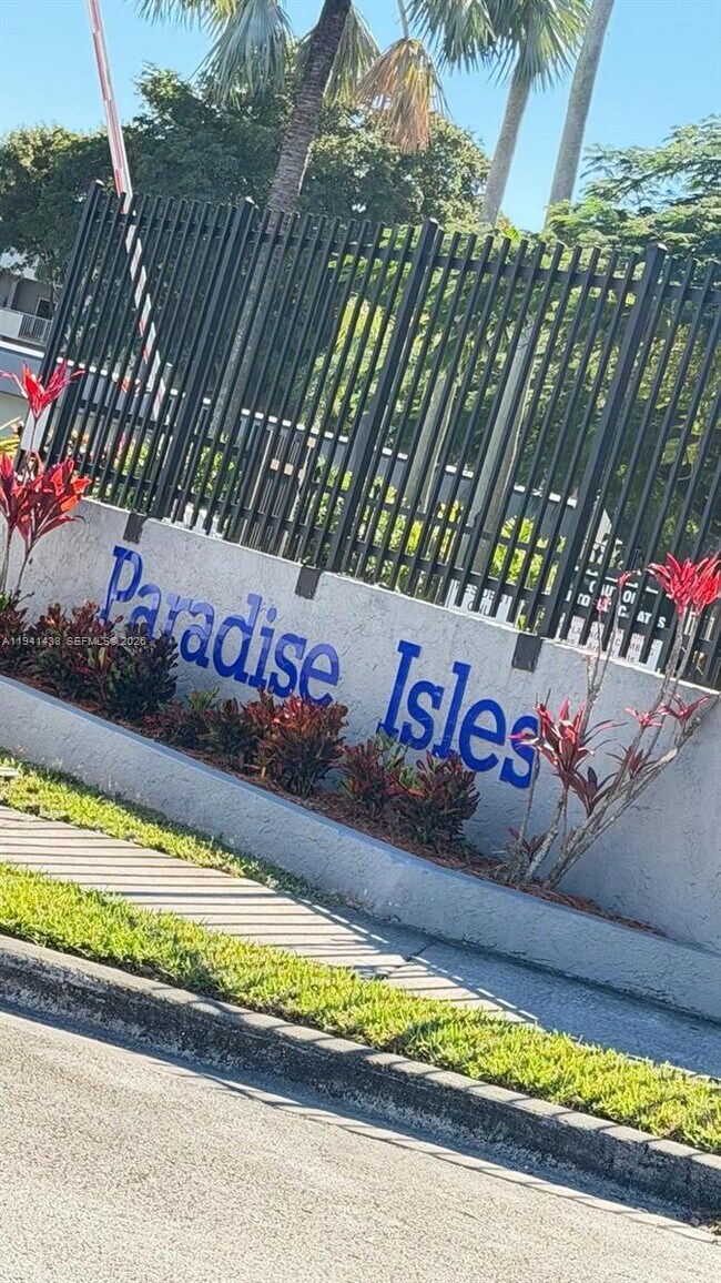 Building Photo - 11050 SW 196th St