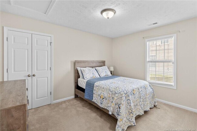Building Photo - 255 Collinwood Dr