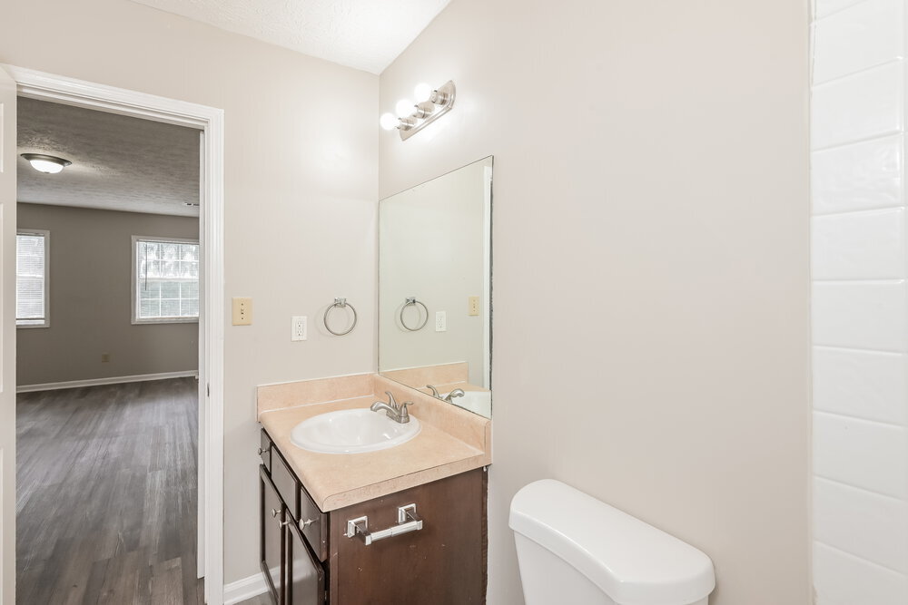 Building Photo - 989 Autumn Crest Ct