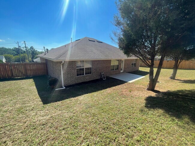 Building Photo - 5196 Whitehurst Ln
