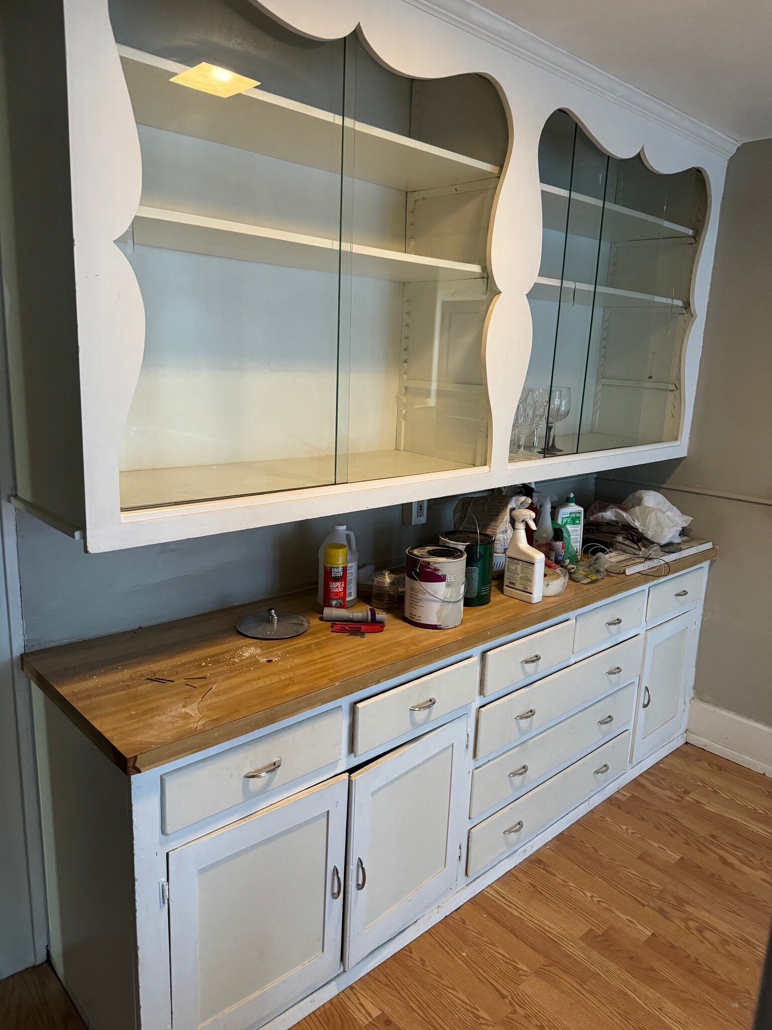 Pantry - 2418 Robinwood Ave
