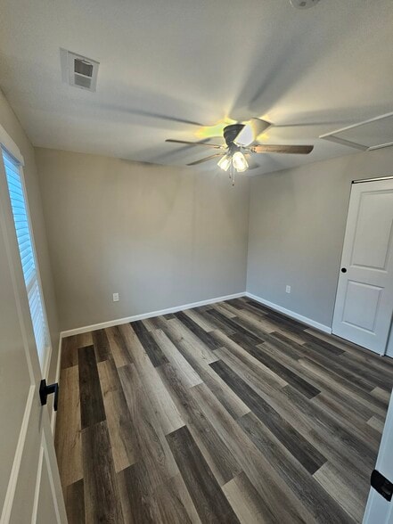 1st bedroom - 1 Holding Ln