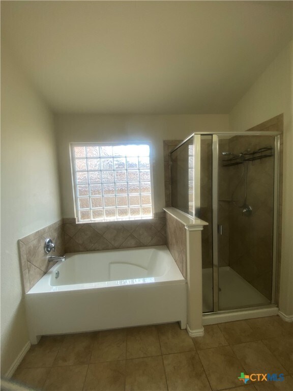 Building Photo - 9611 Raeburn Court