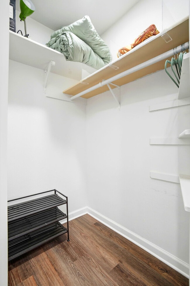 Building Photo - 11719 Spring Song Dr