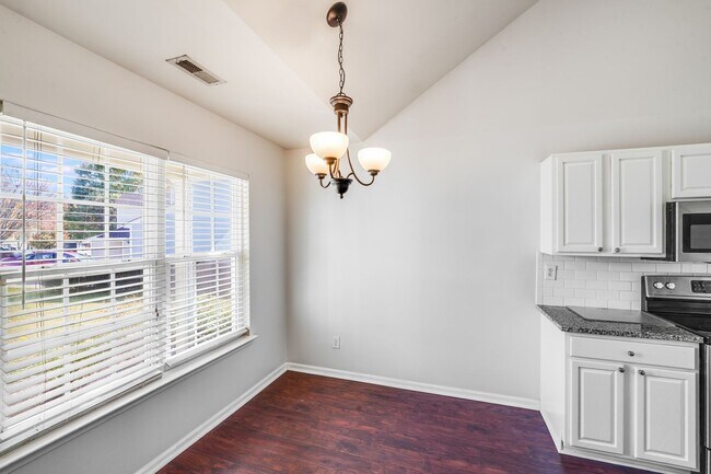 Building Photo - Your Haven Awaits in Havenbrook – Modern 4...