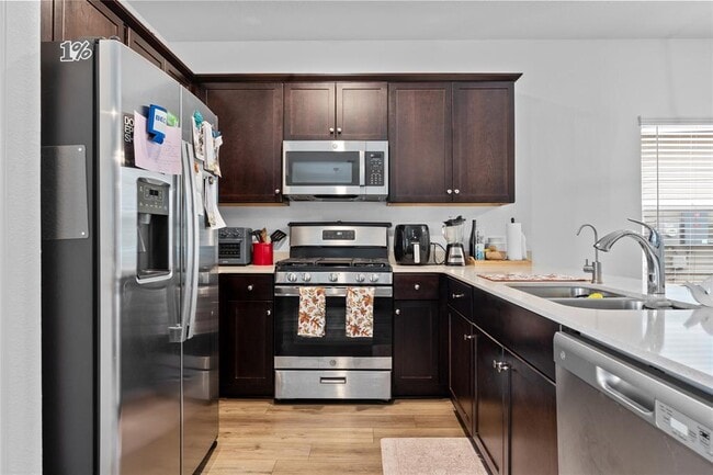 Building Photo - 14417 Dora Amellia Cv