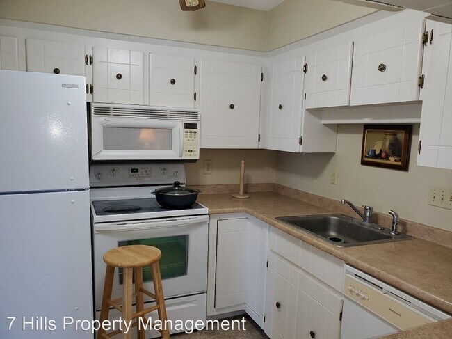 Building Photo - 2 br, 2 bath House - 11 Eaglehead Terrace #3