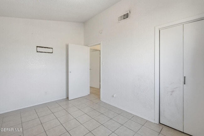 Building Photo - 13113 Violeta Ln