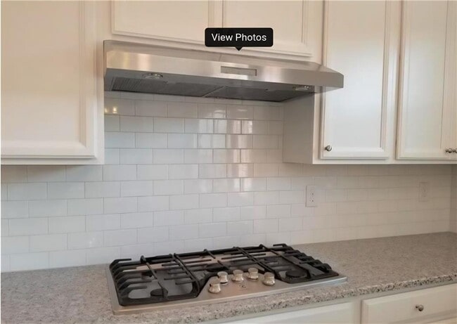 Building Photo - 880 Sunset Park Dr