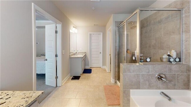 Building Photo - 339 Cherryhill Ln