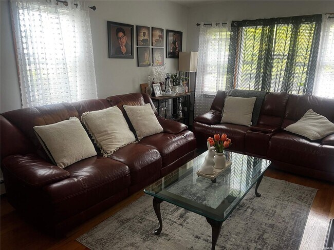 Building Photo - 129 Gordon Ave