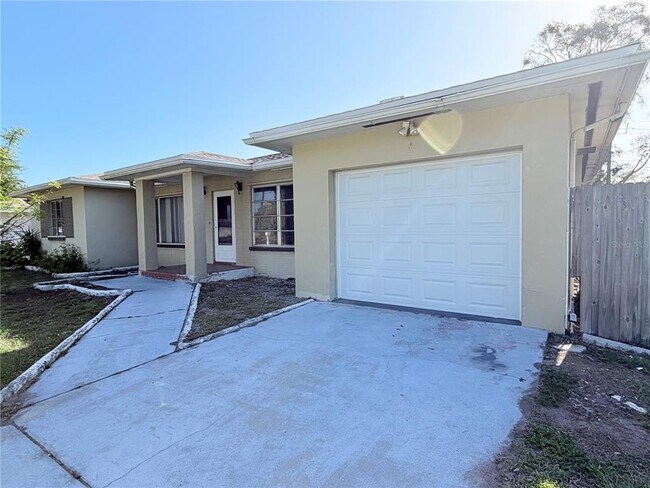 Building Photo - 309 Kerry Dr