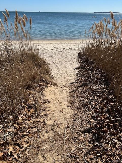 Building Photo - 1110 Gillette Dr