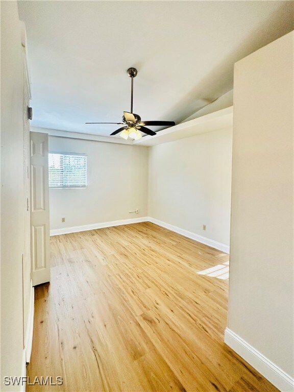 Building Photo - 826 Wiggins Pass Rd