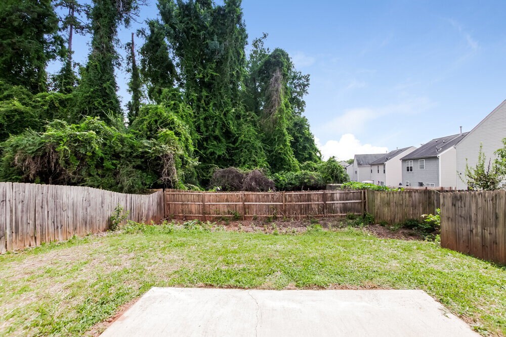 Building Photo - 2449 Reid Oaks Dr