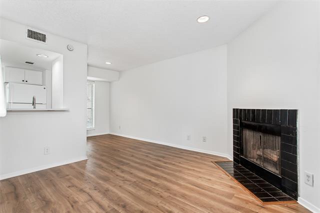 Building Photo - 1901 N Fitzhugh Ave