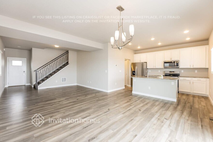 Building Photo - 6164 Big Bird Dr