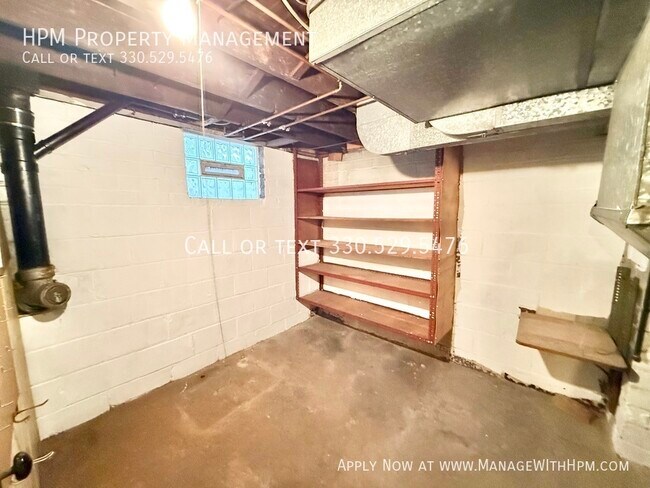 Building Photo - 1208 19th St NW