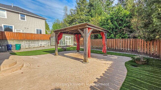Building Photo - 6920 137th Pl SE