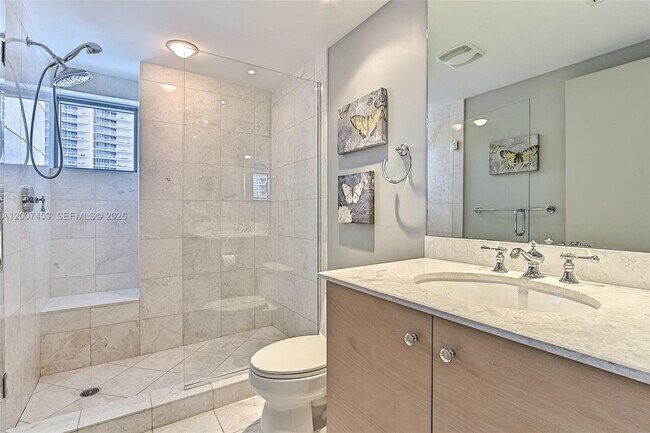 Building Photo - 3535 S Ocean Dr