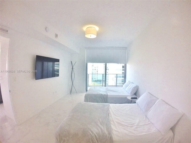 Building Photo - 488 NE 18th St