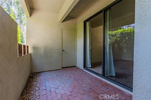 Building Photo - 5744 E Creekside Ave