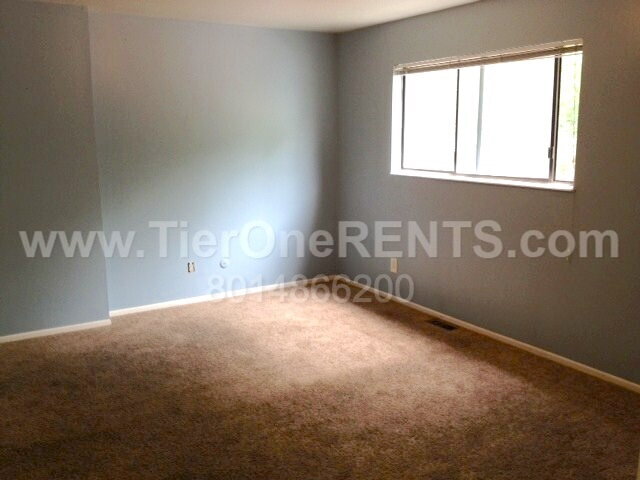 Building Photo - NO DEPOSIT option available for qualified ...