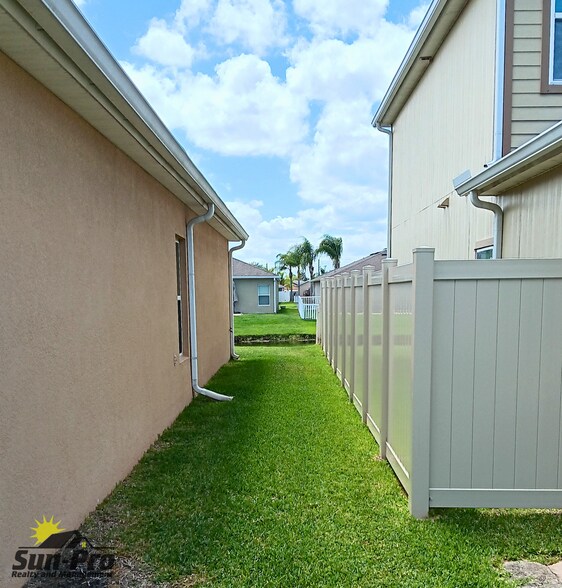 Building Photo - 5346 Peach Blossom Blvd