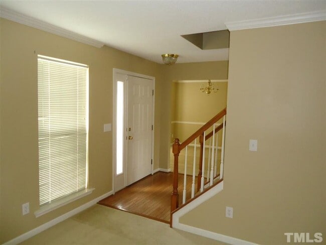 Building Photo - 2306 Nutting Ln