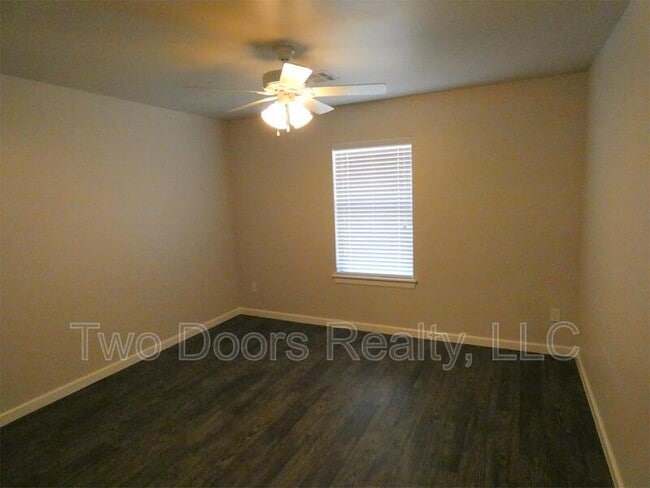 Building Photo - 11520 Keystone Cir