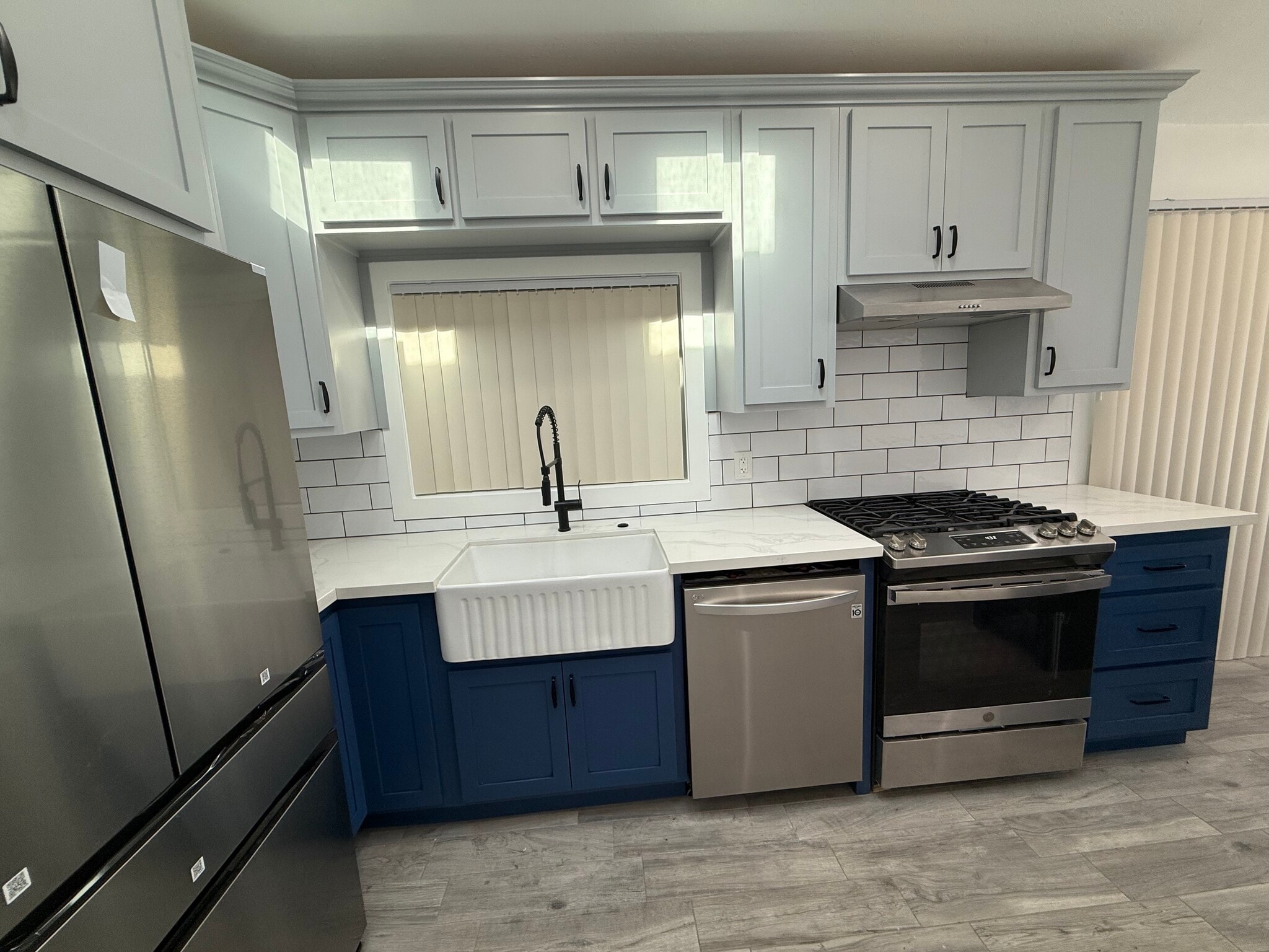 Kitchen - 1320 W 4th St