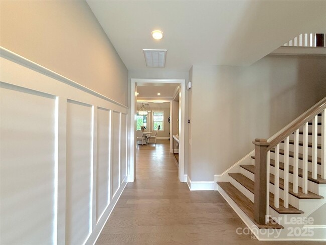 Building Photo - 3066 Belden Dr