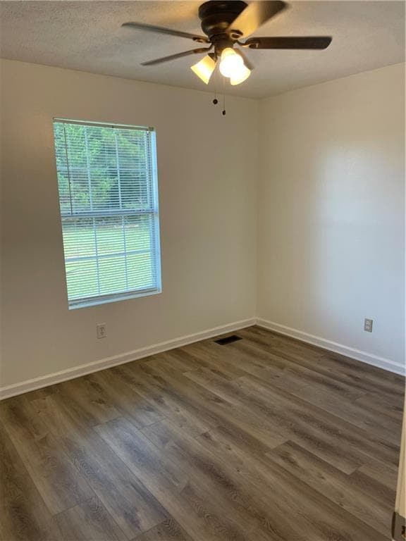 Building Photo - 23 Weeping Willow Ln