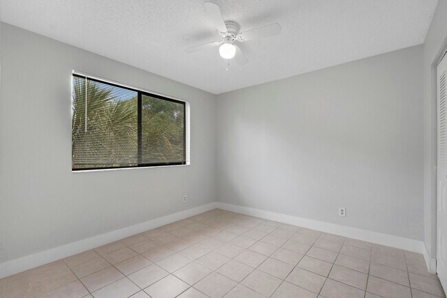 Building Photo - 9166 W Atlantic Blvd