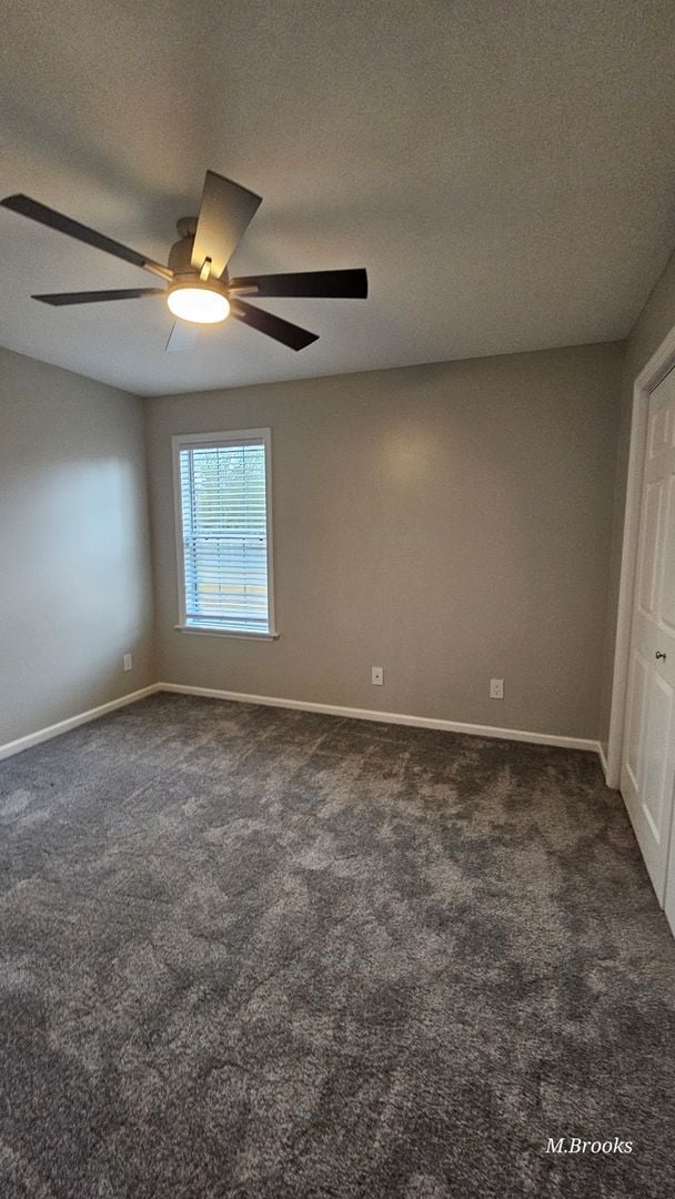 Building Photo - Country living but conveniently located in Kingsgate S/D in North Lowndes County near Moody AFB.
