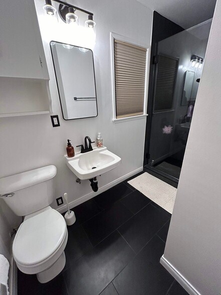 Building Photo - 17124 Horace St